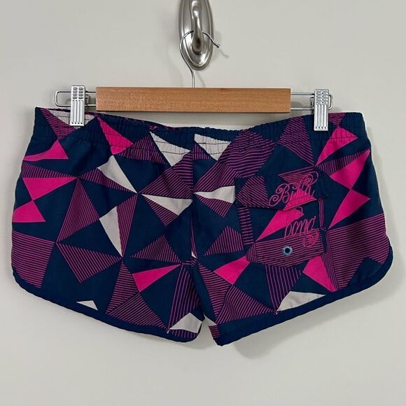 Billabong Geometric Pattern Sport Shorts - Picture 4 of 7